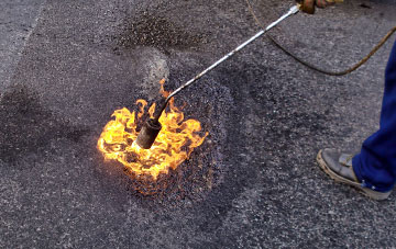 Yondercott flat roofing repairs